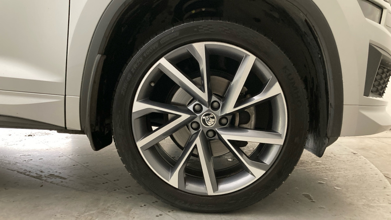 Skoda Kodiaq 1.5 TSI Sport Line 5dr DSG [7 Seat] Petrol Estate